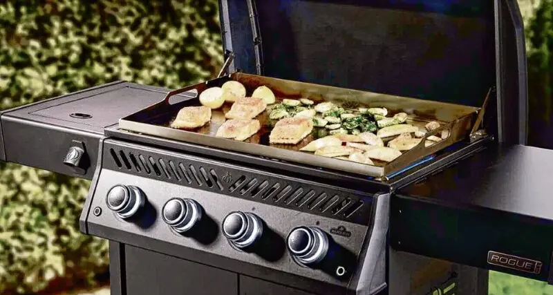 Outdoor cooking: embrace the plancha trend