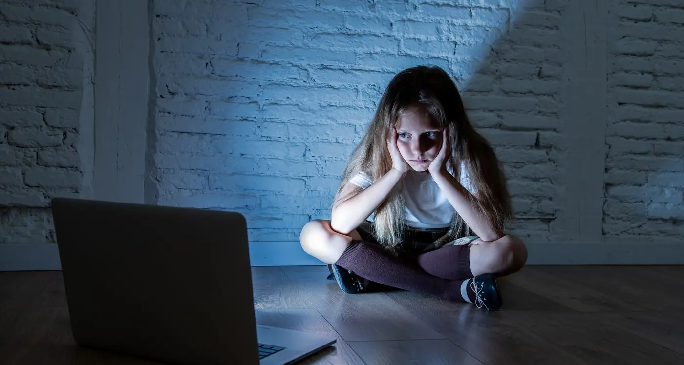 Social media bans and age restrictions 'can be done'