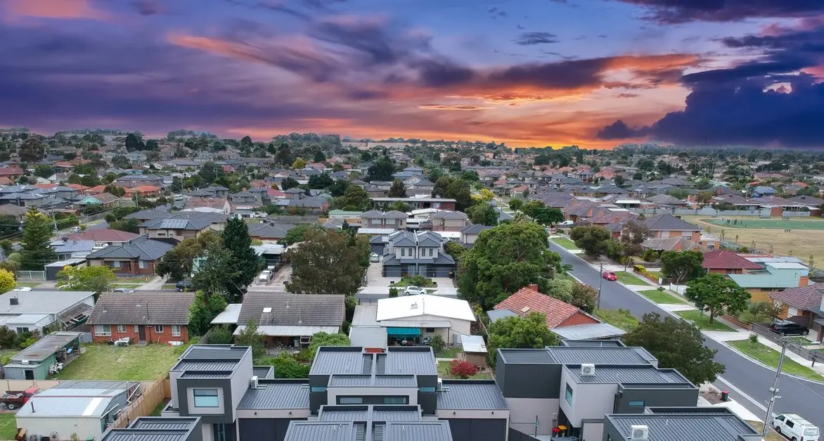 Low volume of home-building as labour shortages linger