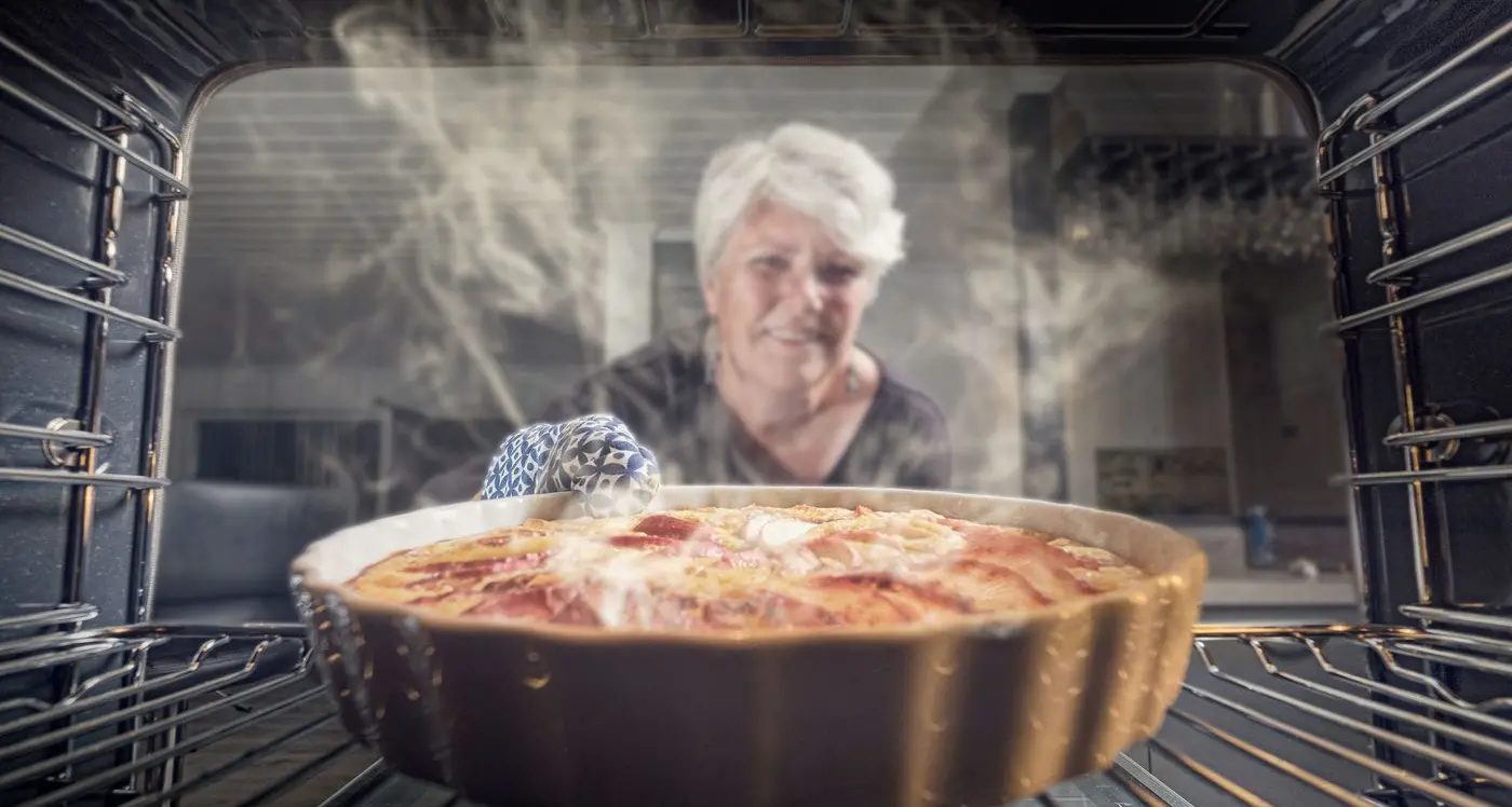 VIEW women are cooking up a storm for The Smith Family!