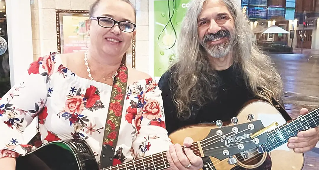 Live music at the Vic!