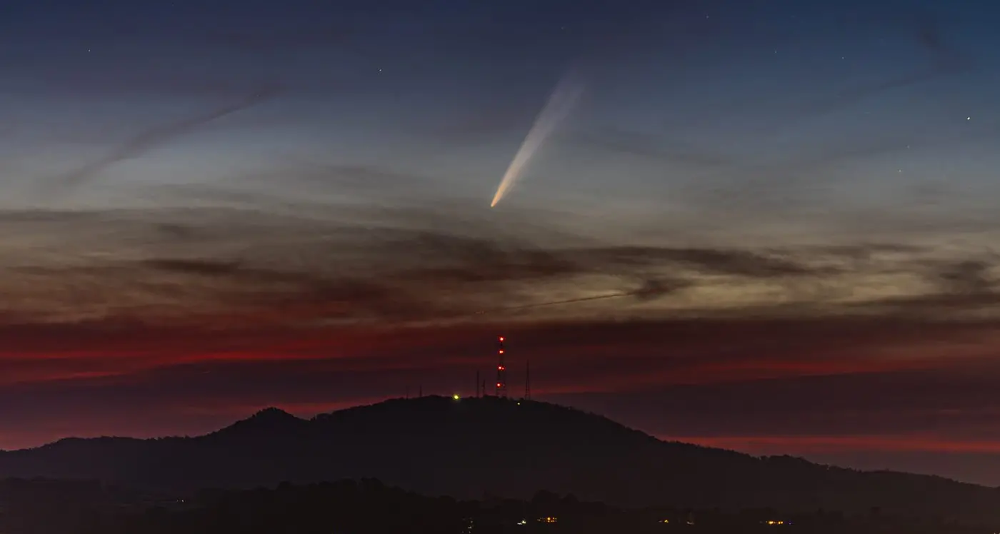 Rare comet sighting over Orange