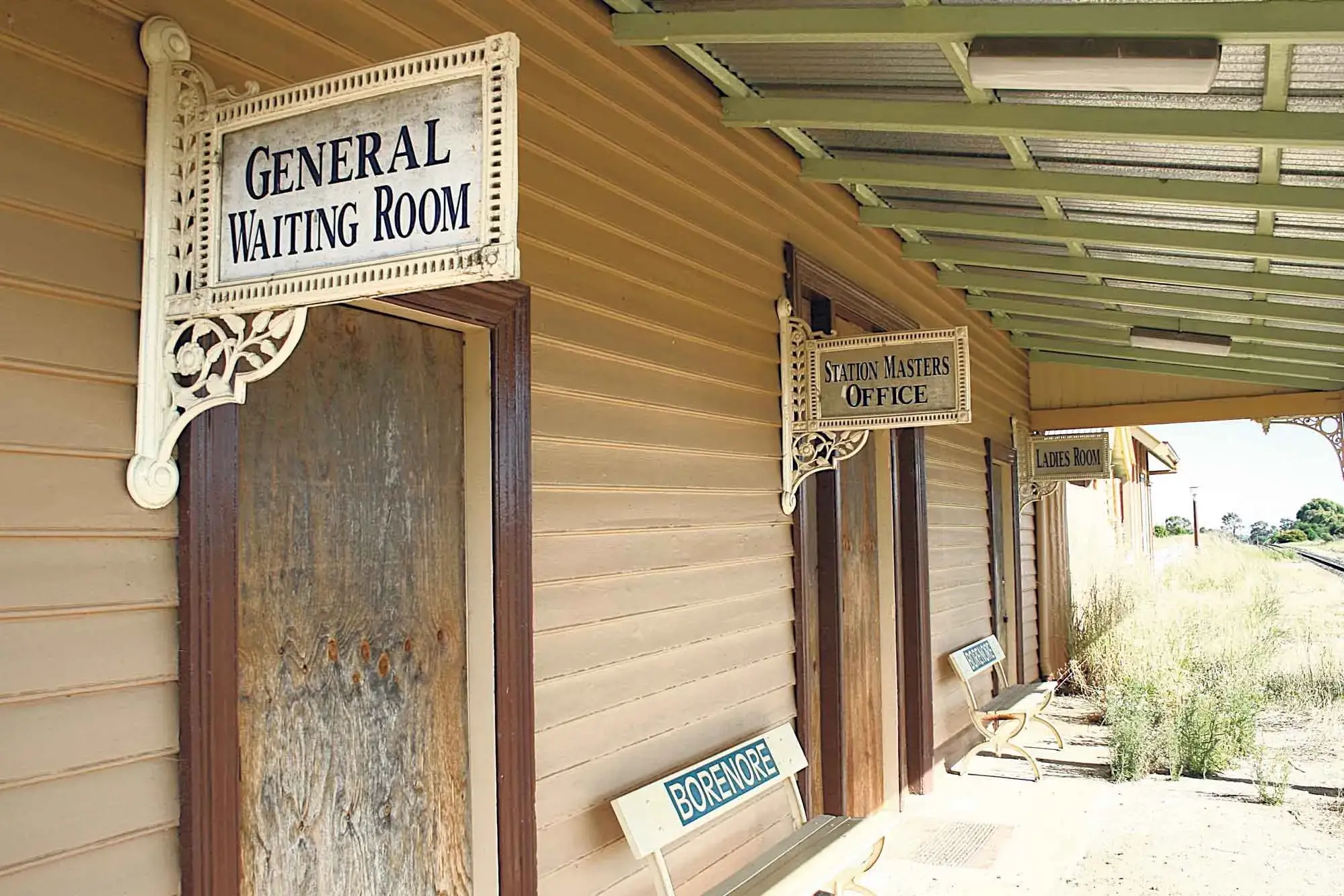 <p>Borenore Railway Station. </p>\\n