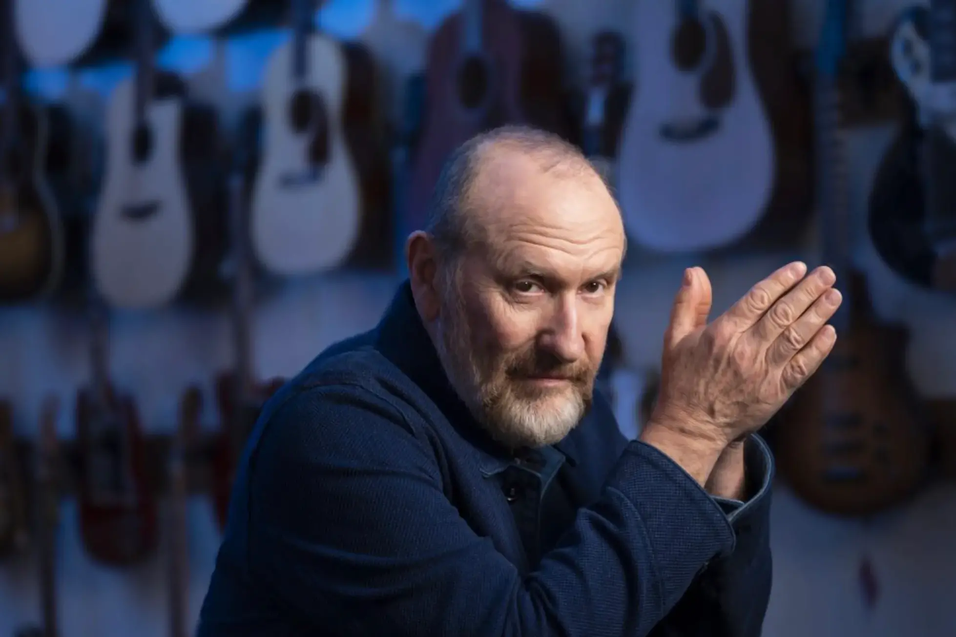 <p>Man at work, Colin Hay. Photo: Paul Mobley.</p>\\n