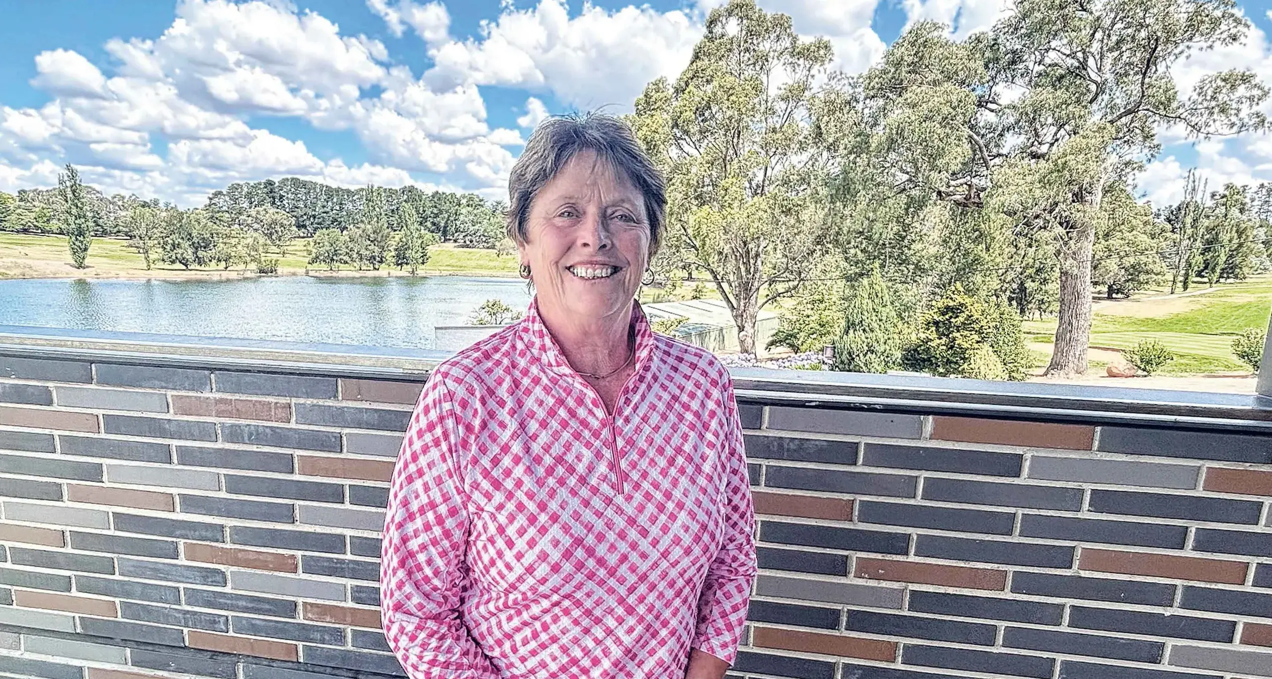 Julie Roweth shines in February Monthly Medal triumph