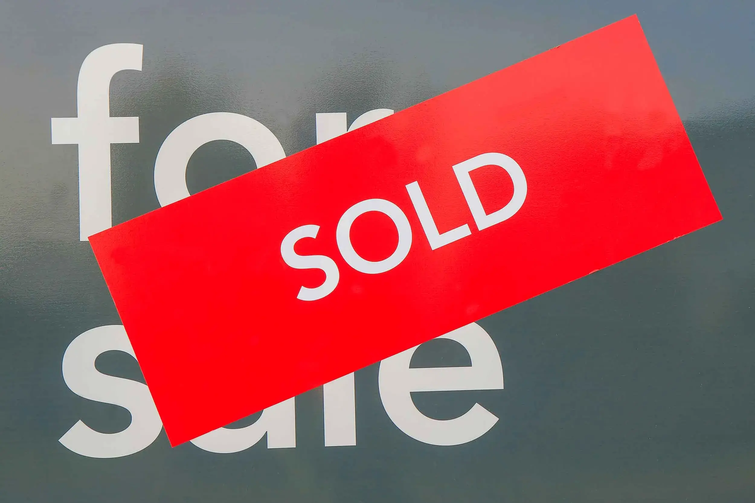 <p>Many households are looking to the regions for greater value and liveability, a Cotality spokesperson says.</p>\\n