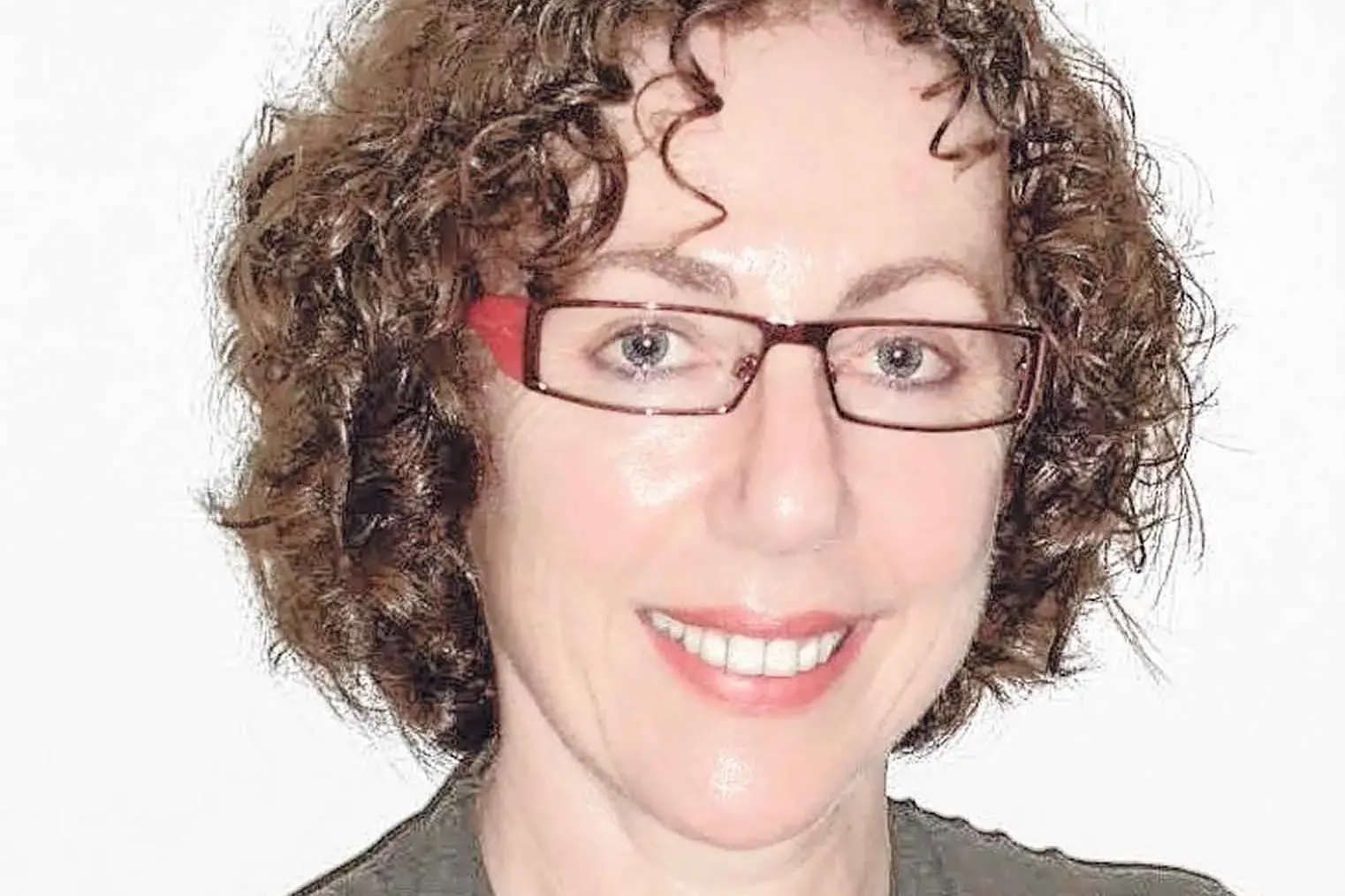 Forum to overcome the “health gap” in women’s sex education services