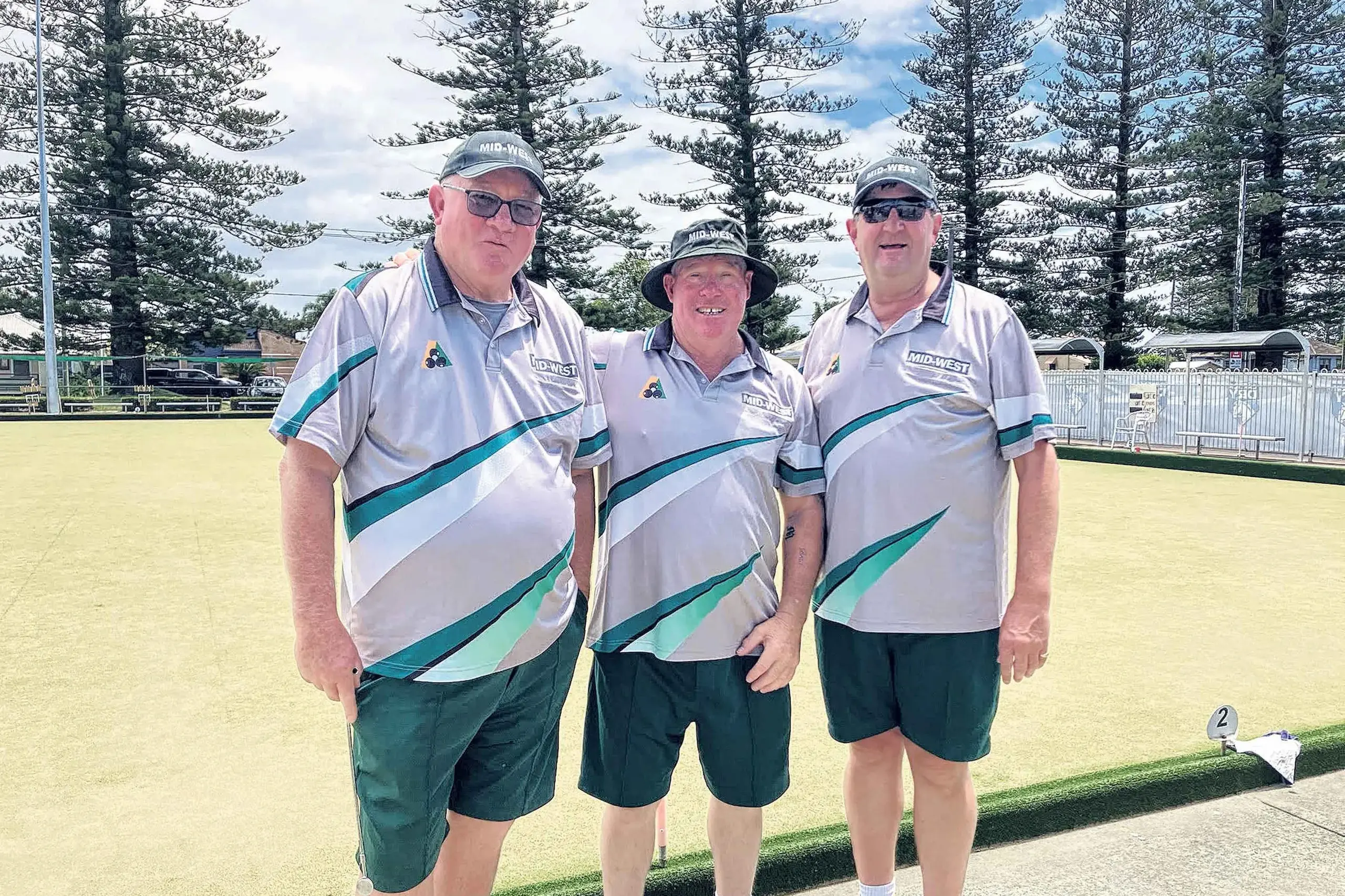 <p>Country Club bowlers Nev Seton, Greg Campbell and Phil McGarity, who represented the Mid-West region senior men\\u2019s at Yamba recently.</p>\\n