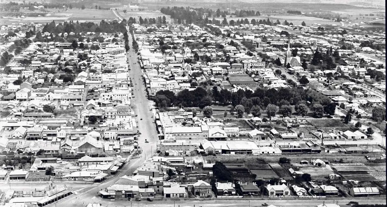 Orange from the air a century ago!