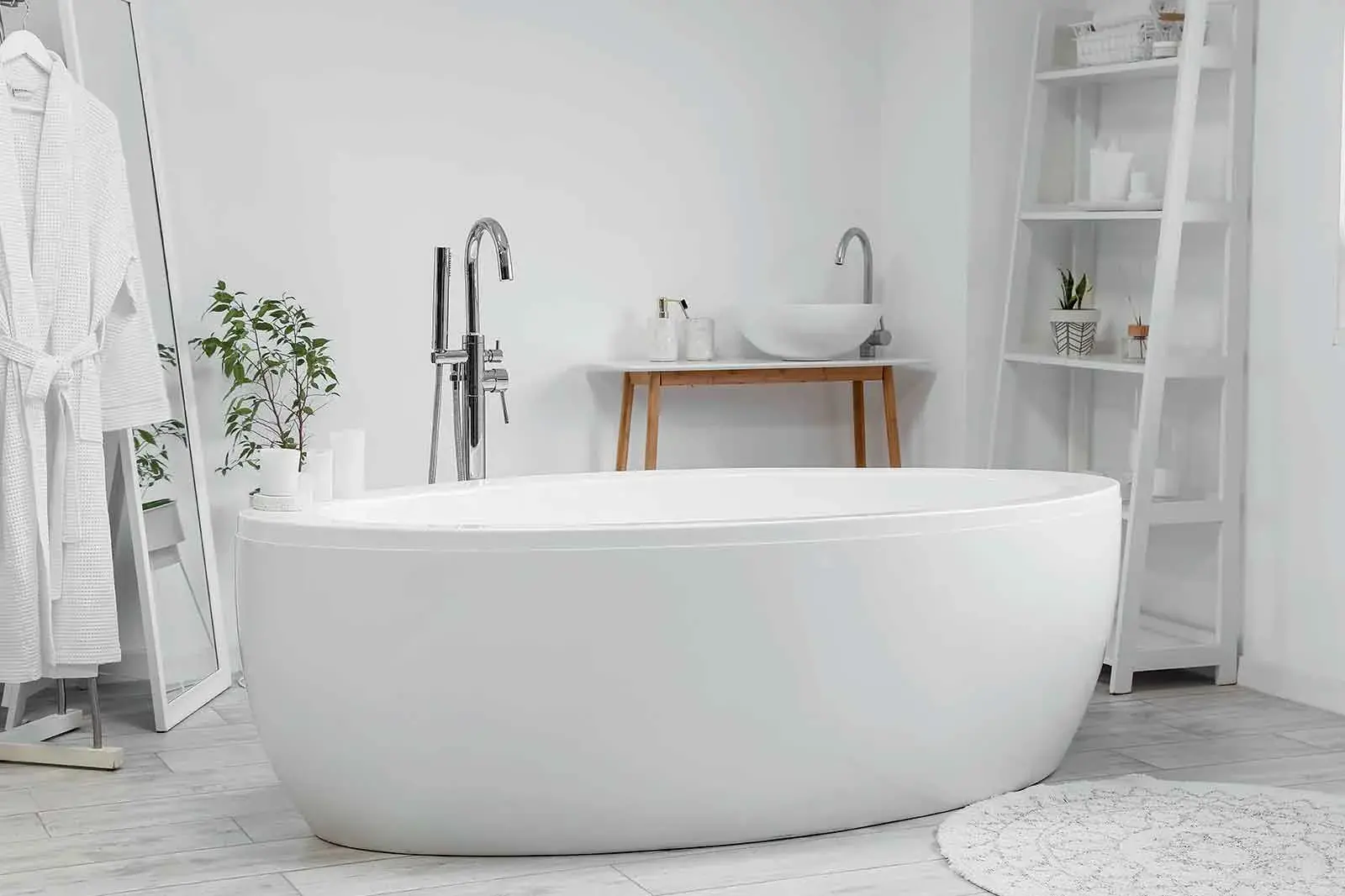 <p>Homeowners are encouraged to assess both practical needs and broader renovation goals before taking the plunge on a bathtub replacement</p>\\n