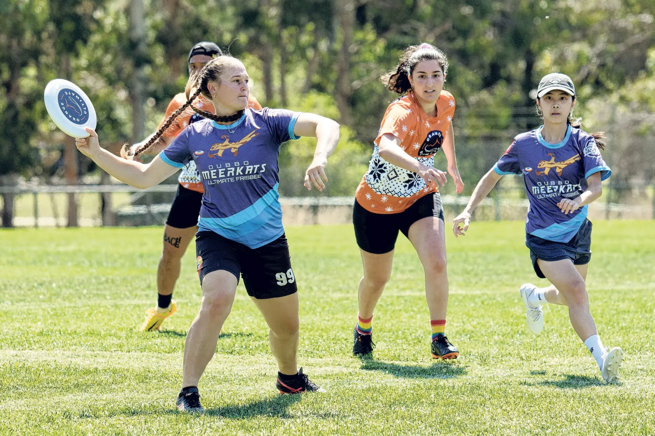 Orange retains Ultimate Frisbee trophy in Sheep Station Classic