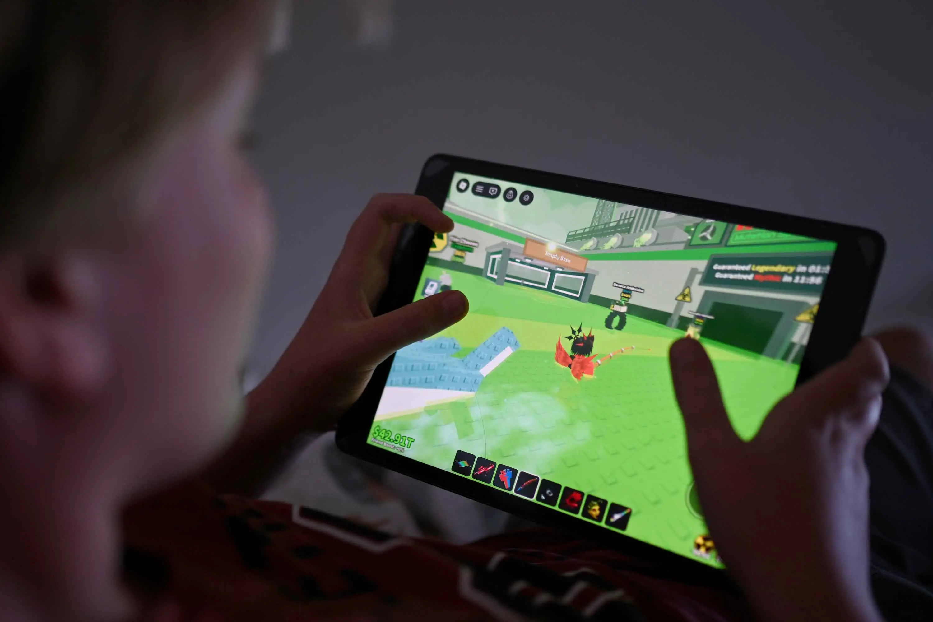 Limiting screen time not enough to protect kids: study