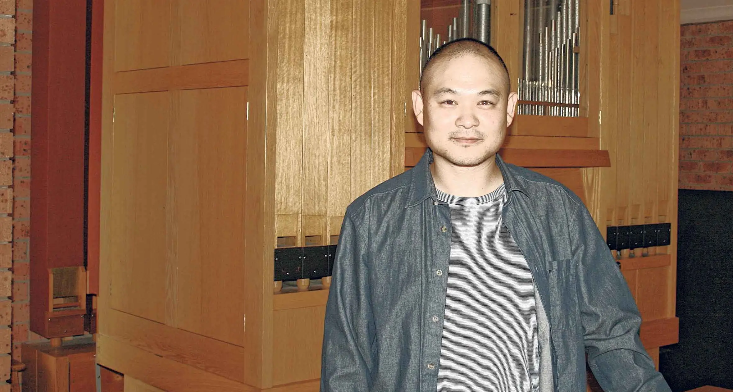 Nelson reaches out to social media generation with an ancient message