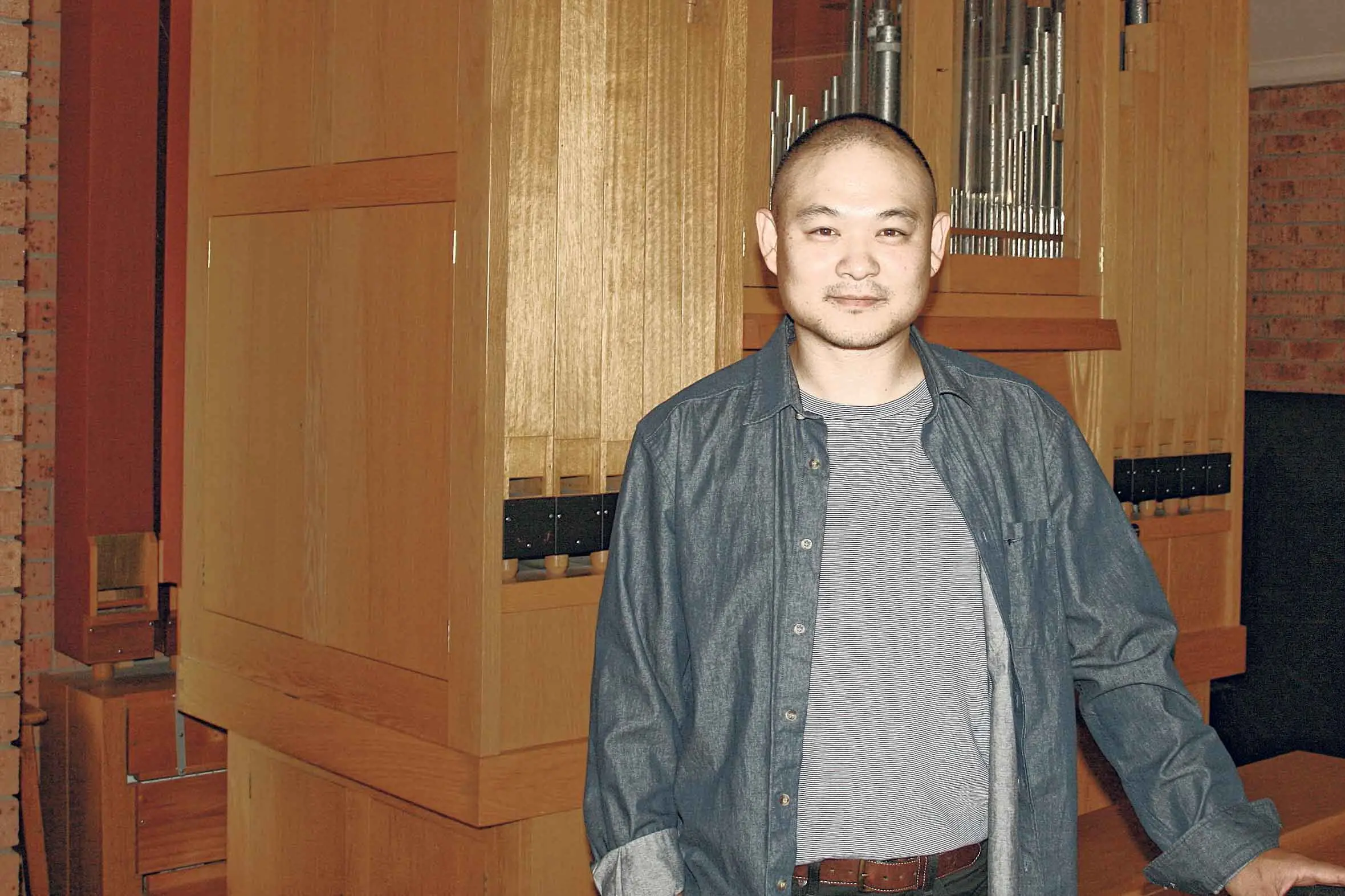 Nelson reaches out to social media generation with an ancient message