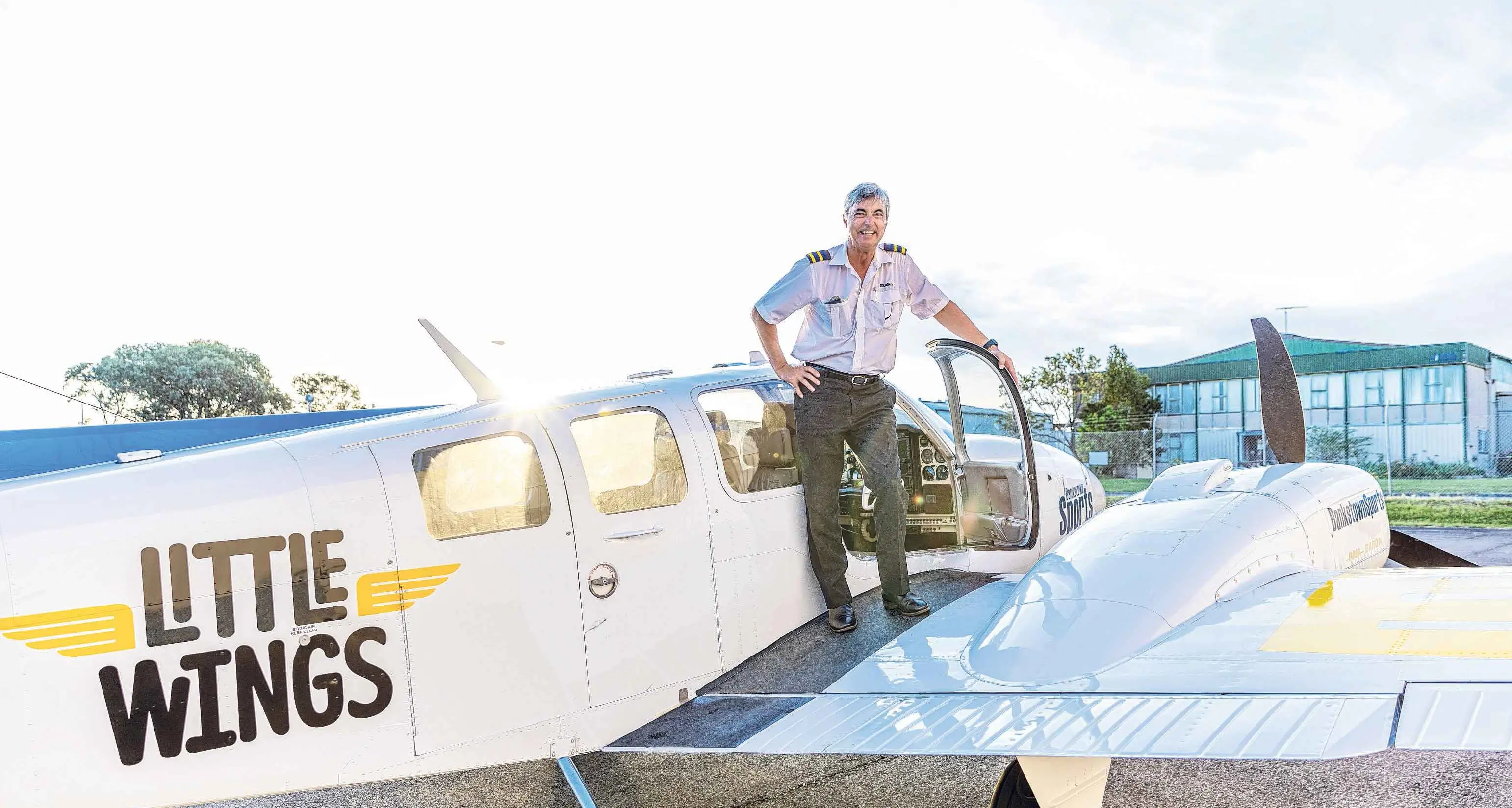 Keep flying sick kids free: Little Wings fundraising dinner