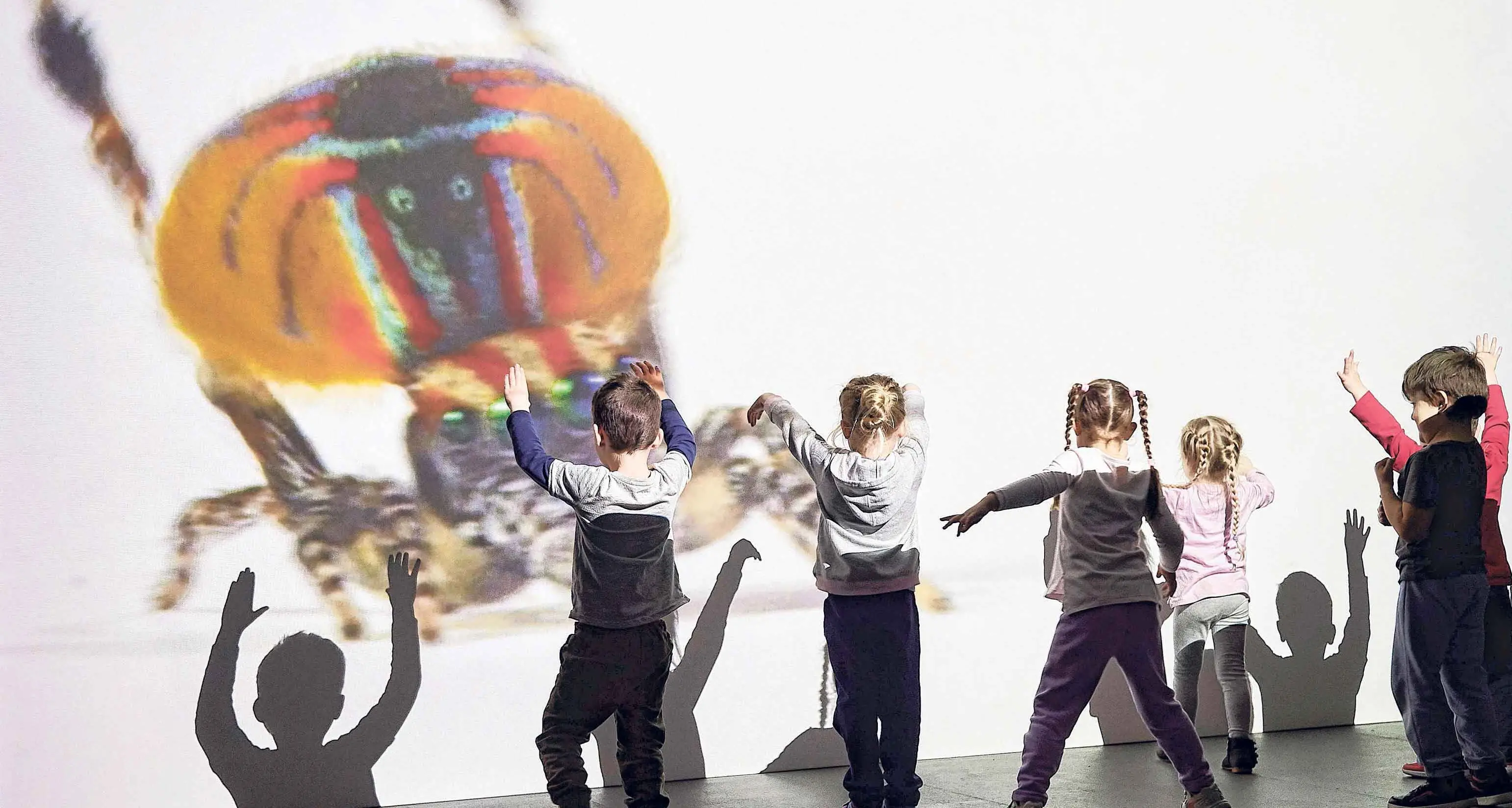School holidays at Orange Regional Gallery