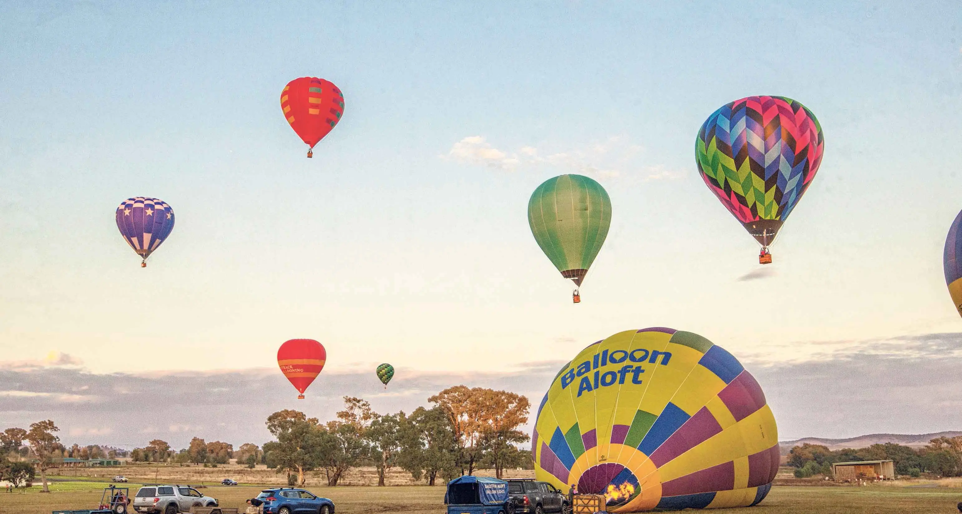 Canowindra Balloon Fest ready to close with a GLOW!