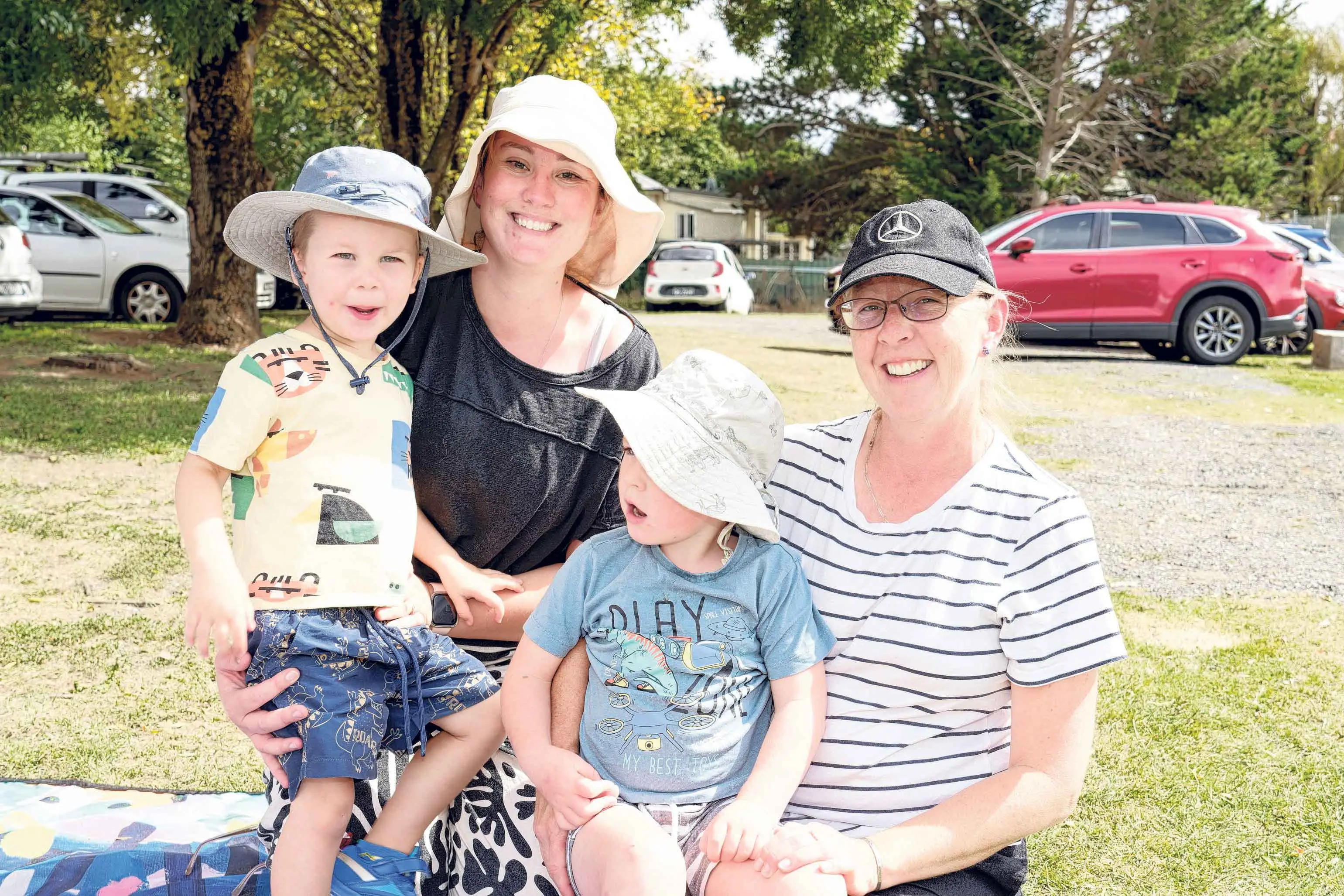 <p>Hannah and Patrick Little with Nat and Zac Burgess.</p>\\n