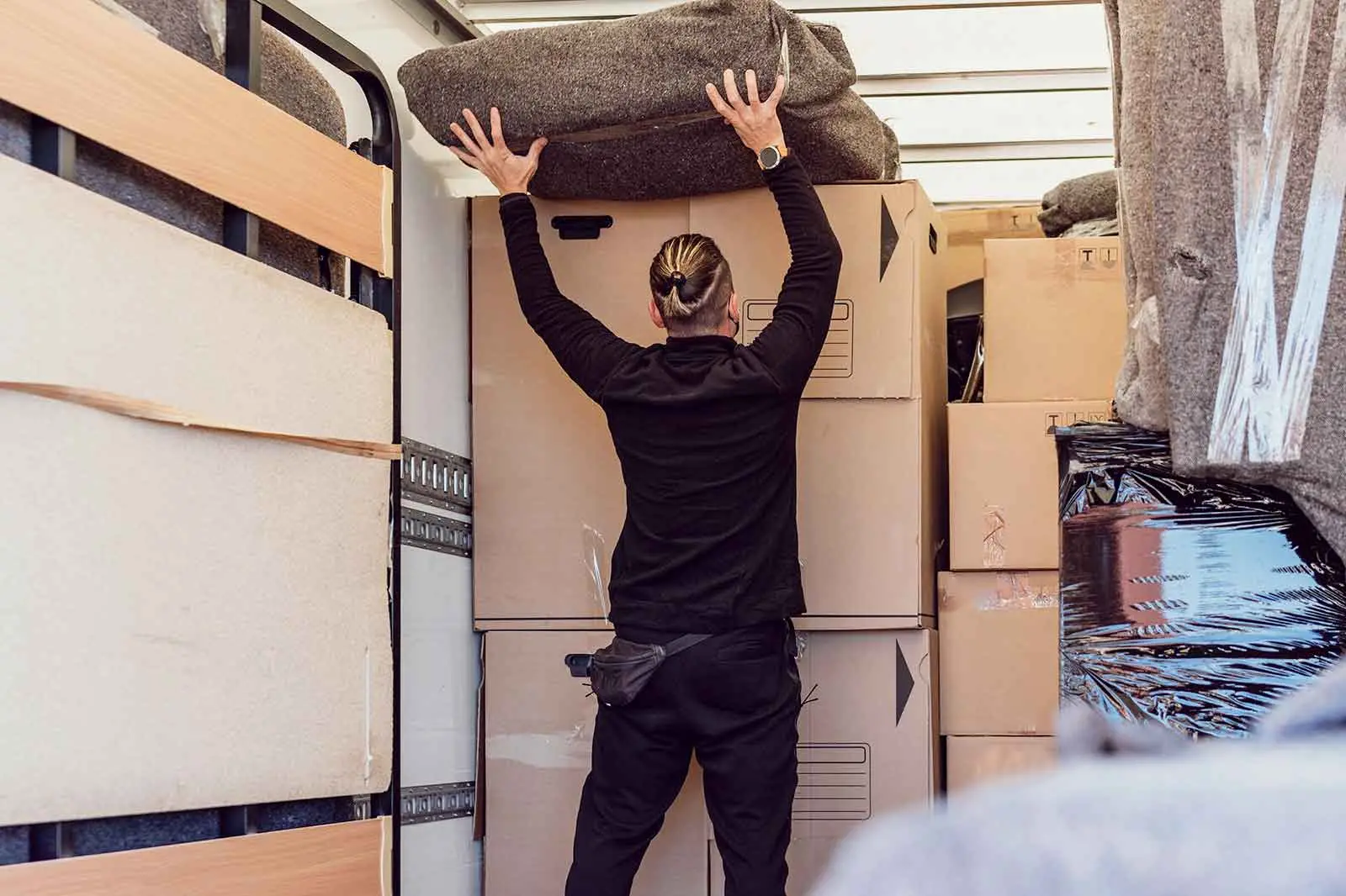Expert tips to make moving day safer and stress-free