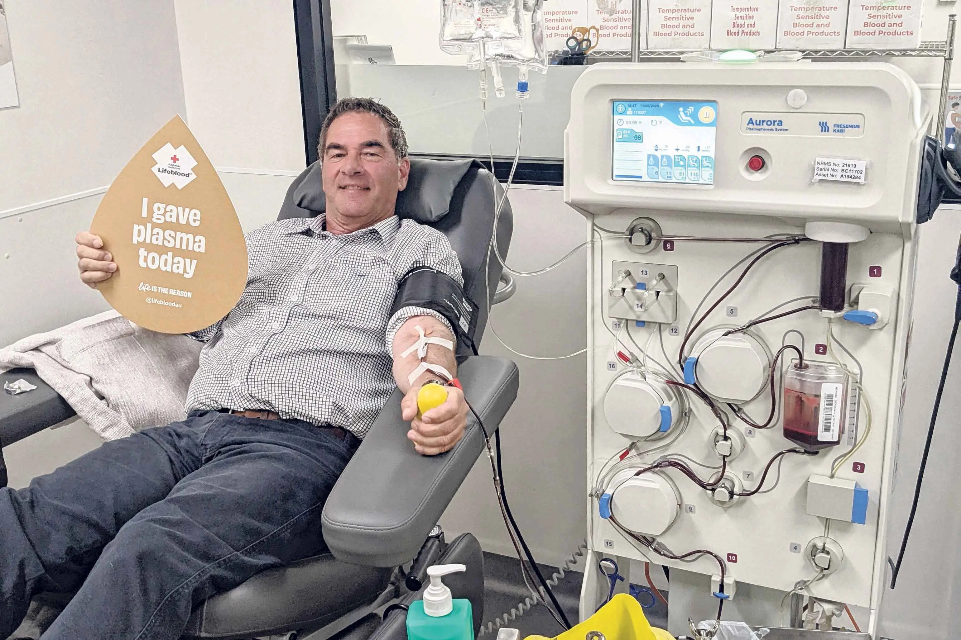 Mayor urges community to bare arms for Lifeblood this winter