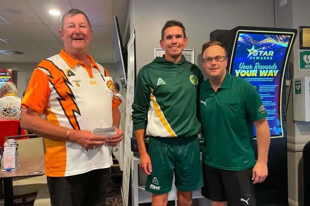 <p>Winners of the PMW PLUS Accountants & Advisors Open Gender Pairs John Croker and Craig Townsend of Majellan Bowling Club, Bathurst.</p>\\n