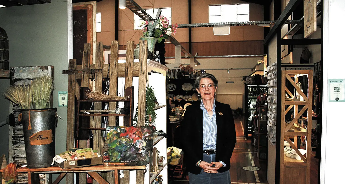 Lessons learnt at auctioneer’s feet: “Dirty” Jane adapts and grows her business future
