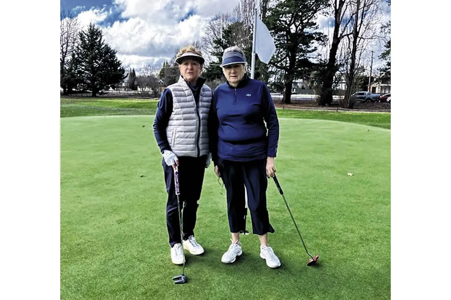 <p>Winner Kerry Kidd with runner-up Margaret Fleming.</p>\\n