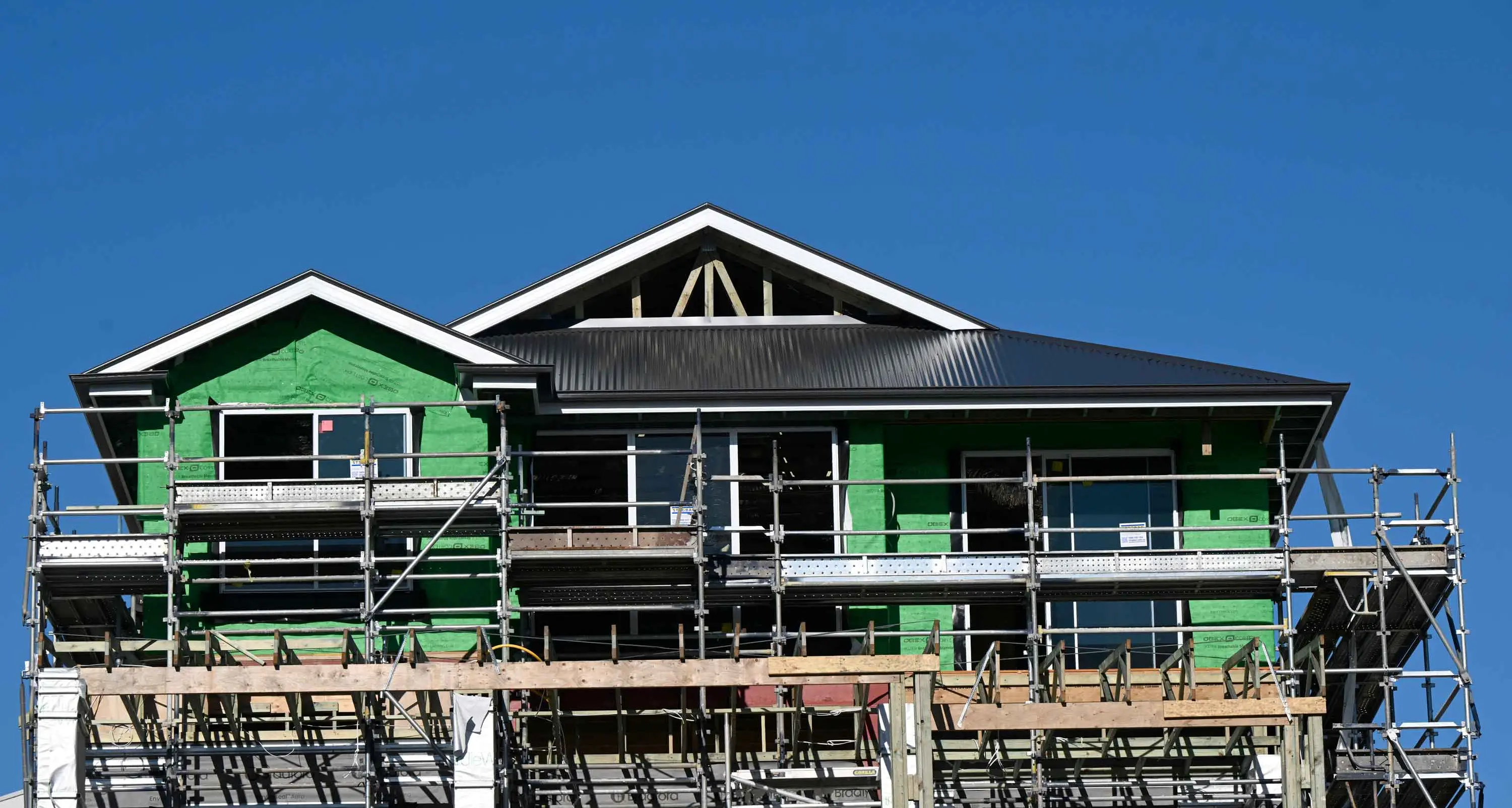 Housing approvals rebound, but still behind targets