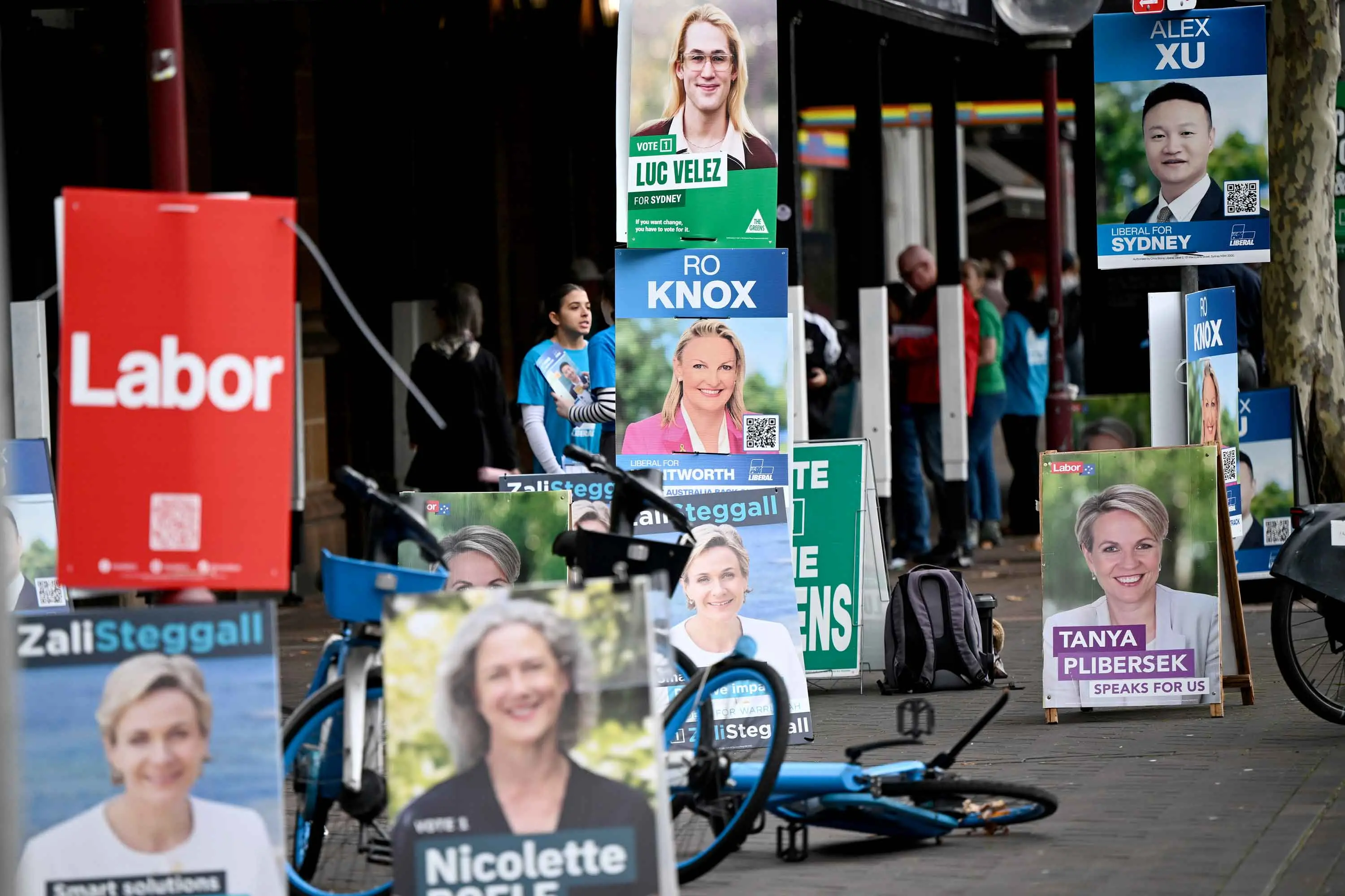 <p>A study has found women politicians face an increasingly hostile social media environment. Photo: AAP/Bianca De Marchi</p>\\n