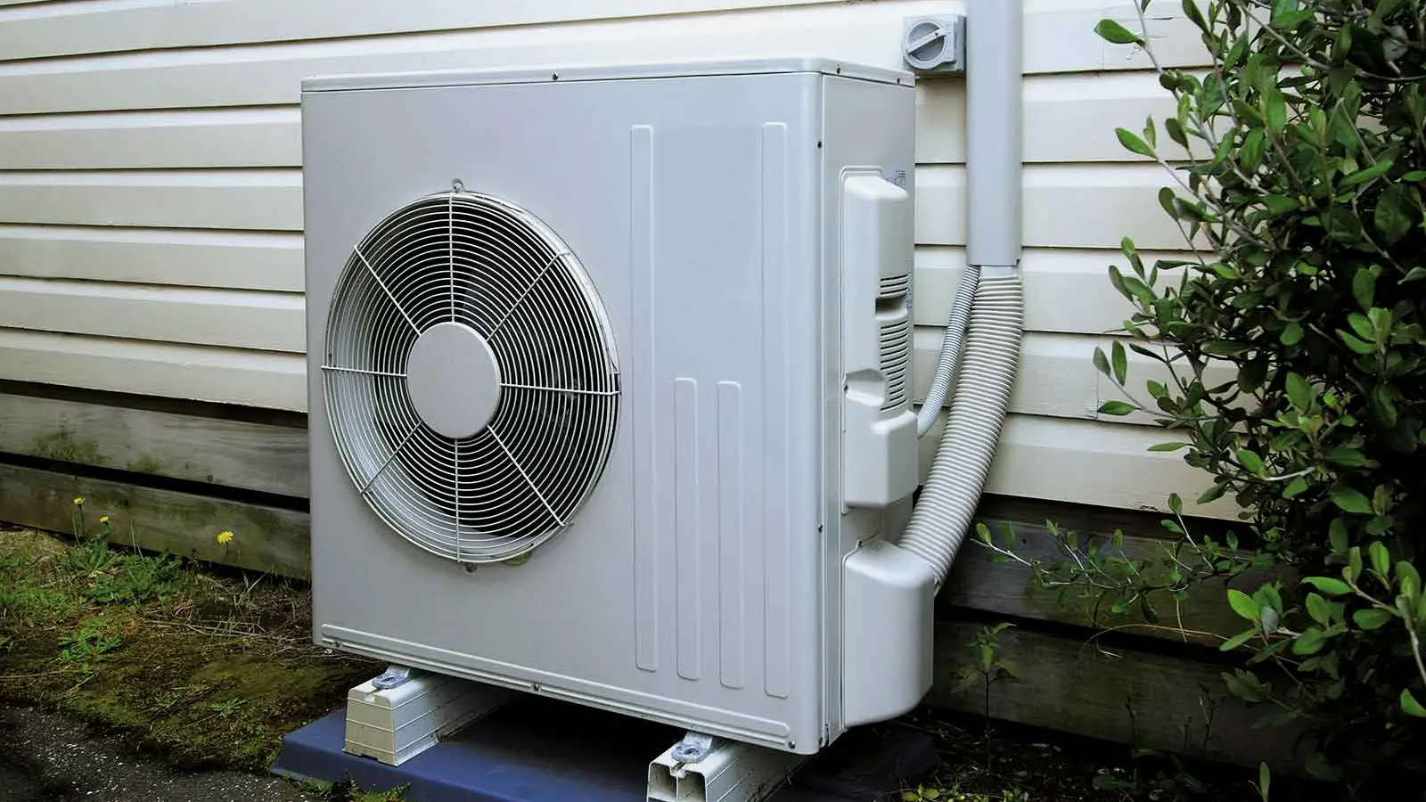 Four things to consider when choosing a reverse-cycle air conditioner