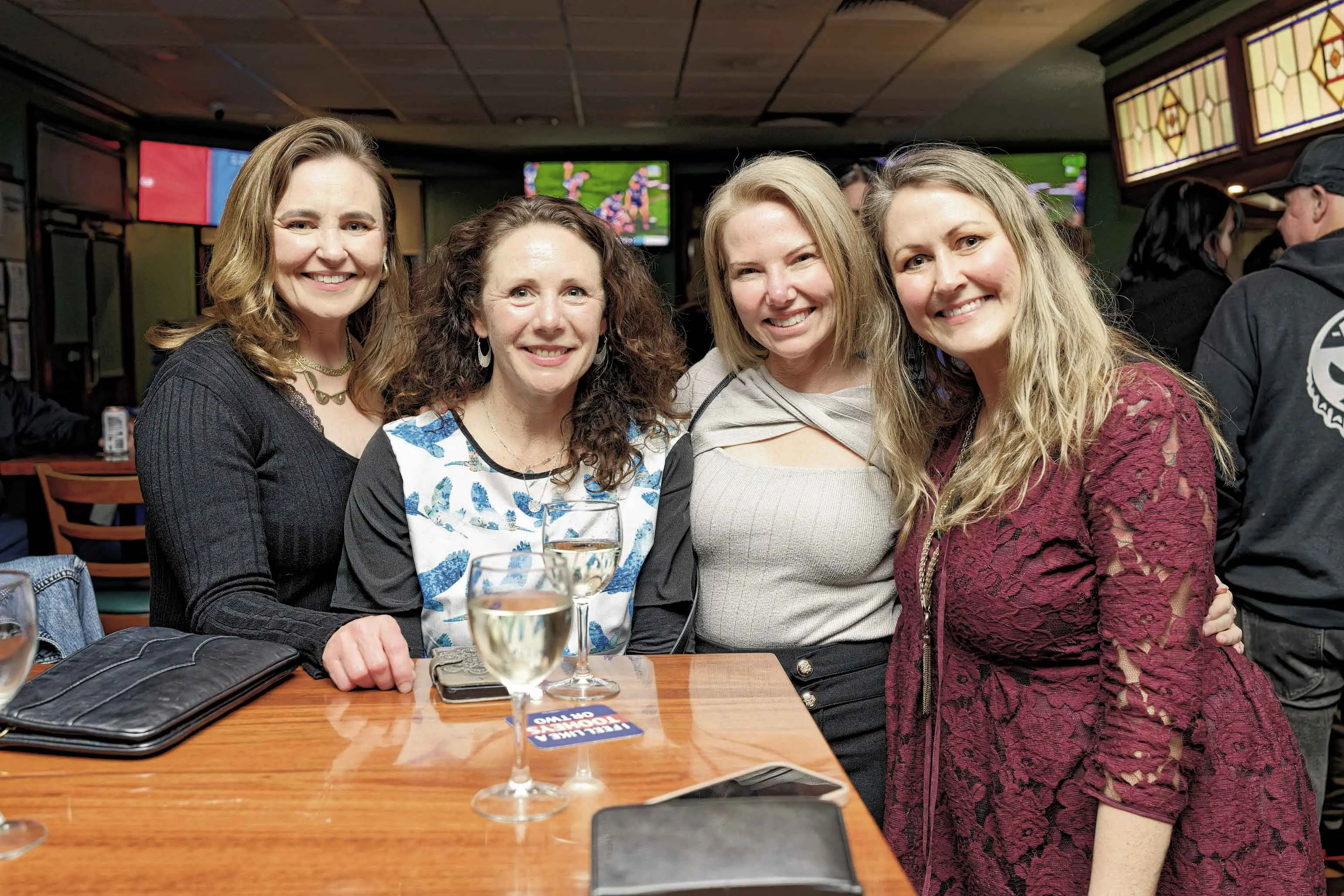 <p>Amy Bonney, Bec Cannon, Natalie Hitchen and Sam Wilson. Photo: Orange City Life. </p>\\n