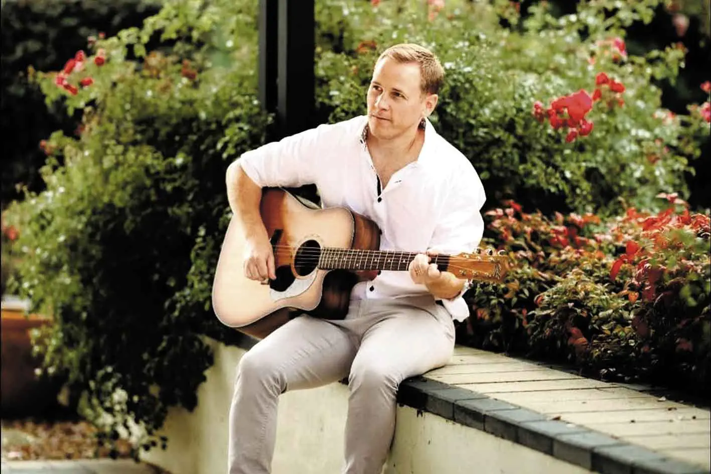 <p>Andrew and Colin at The Greenhouse.</p>\\n
