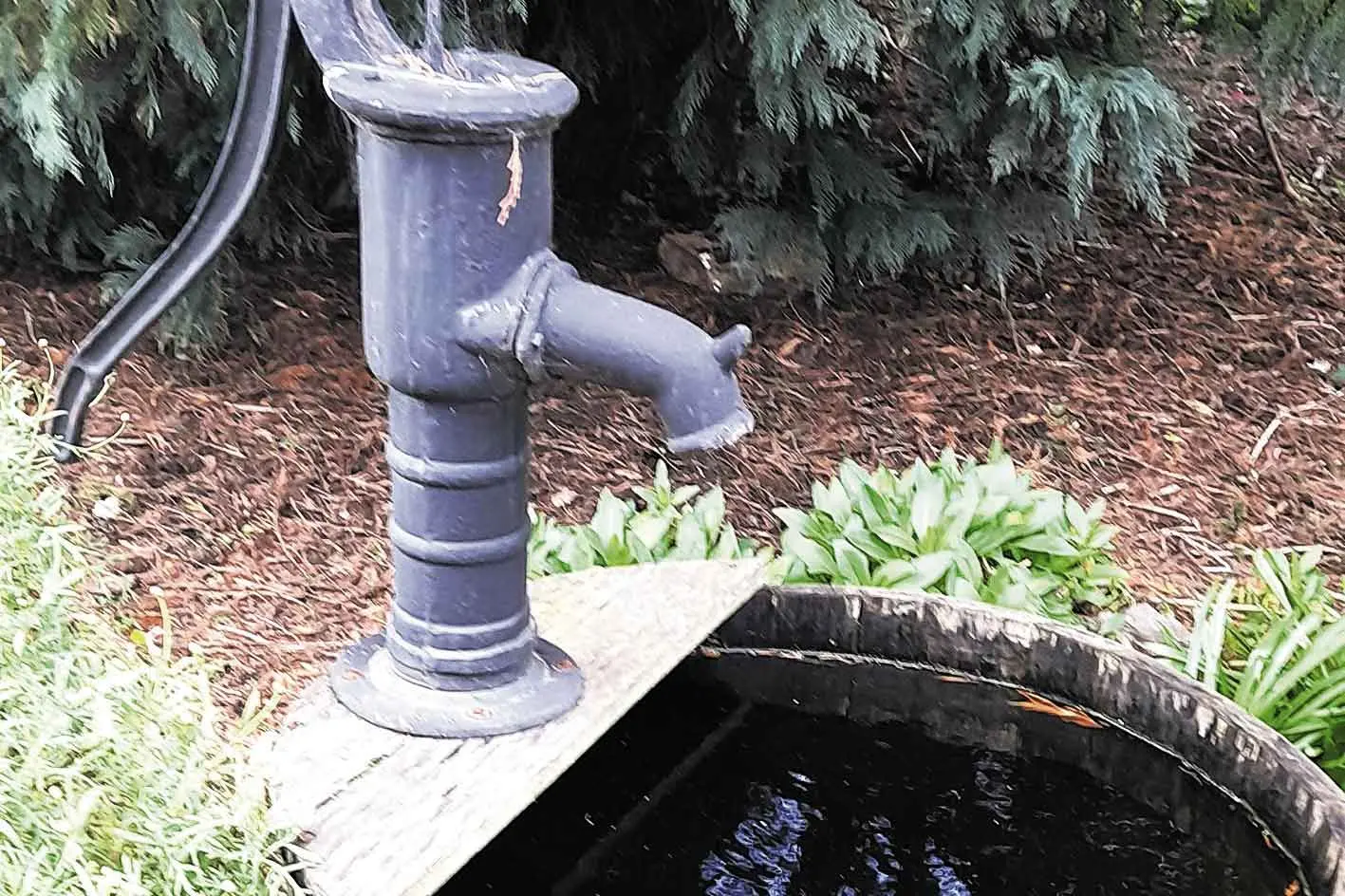 <p>Supplying town water to a dozen villages south and west of Orange, Central Tablelands just sent hundreds of rural property owners a letter informing them that their water supply is no longer suitable for most purposes. Photo: Orange City Life.</p>\\n