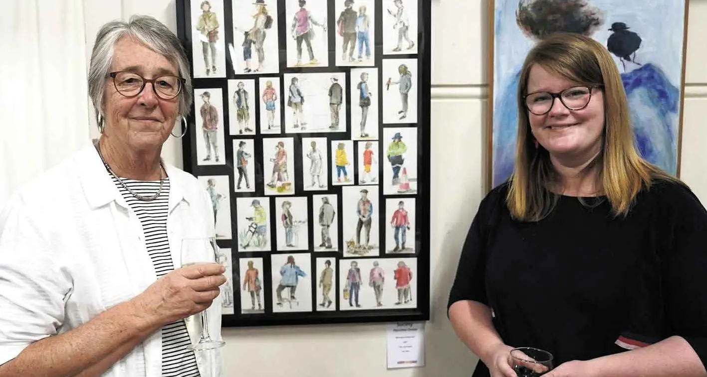 Time is ticking for the Orange Art Society’s “People at Work” prize!