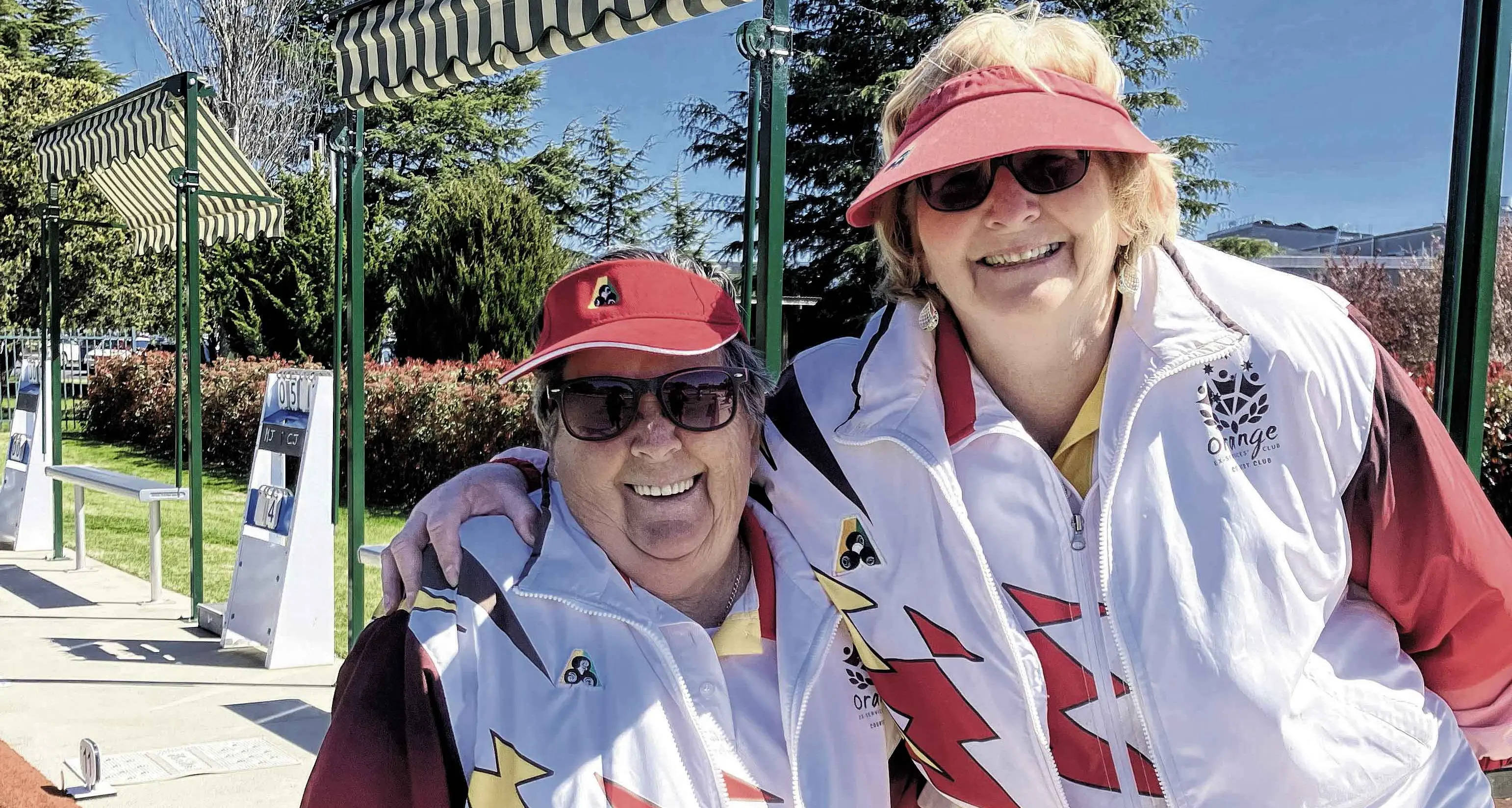 Country Club women enjoy another social bowls outing
