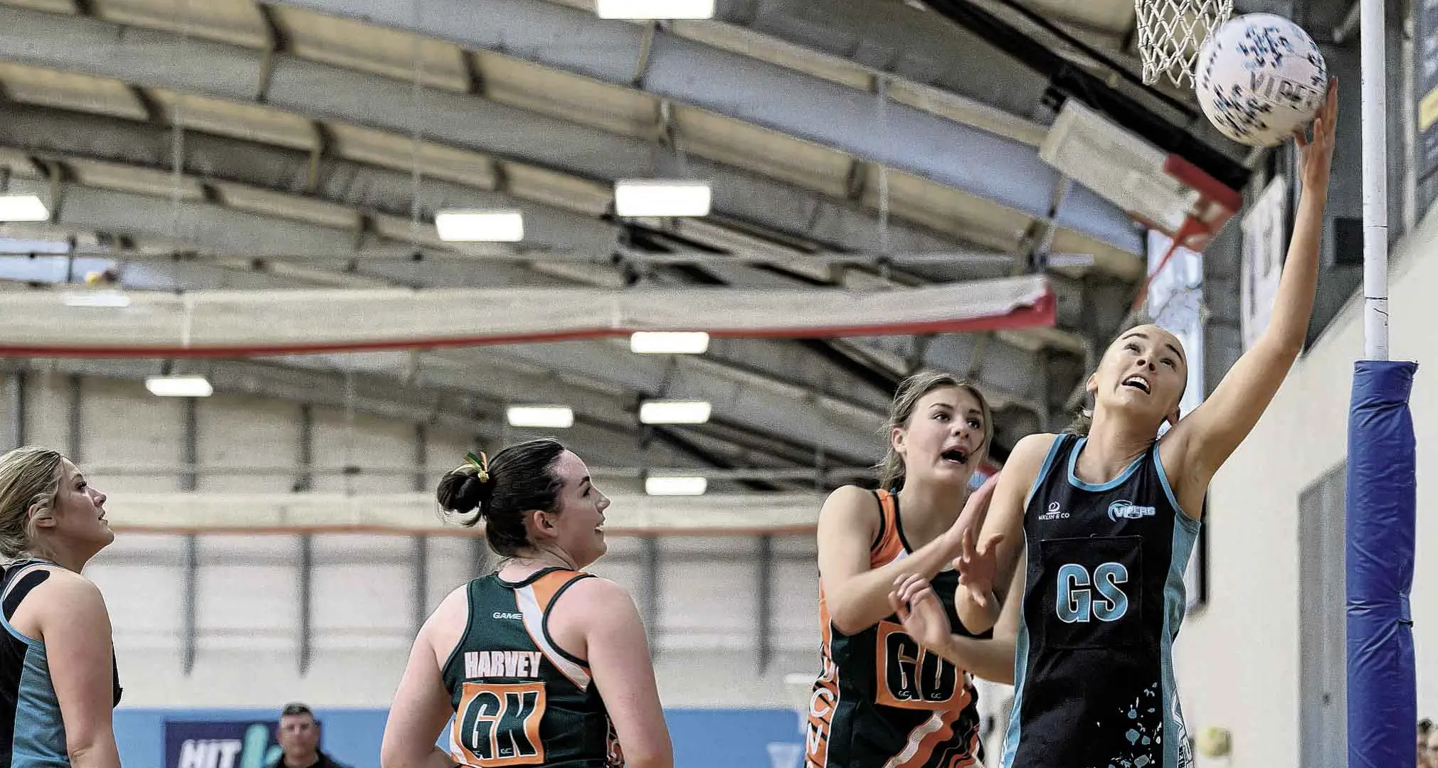 City snatches victory over Vipers in Div 1 netball Grand Final.