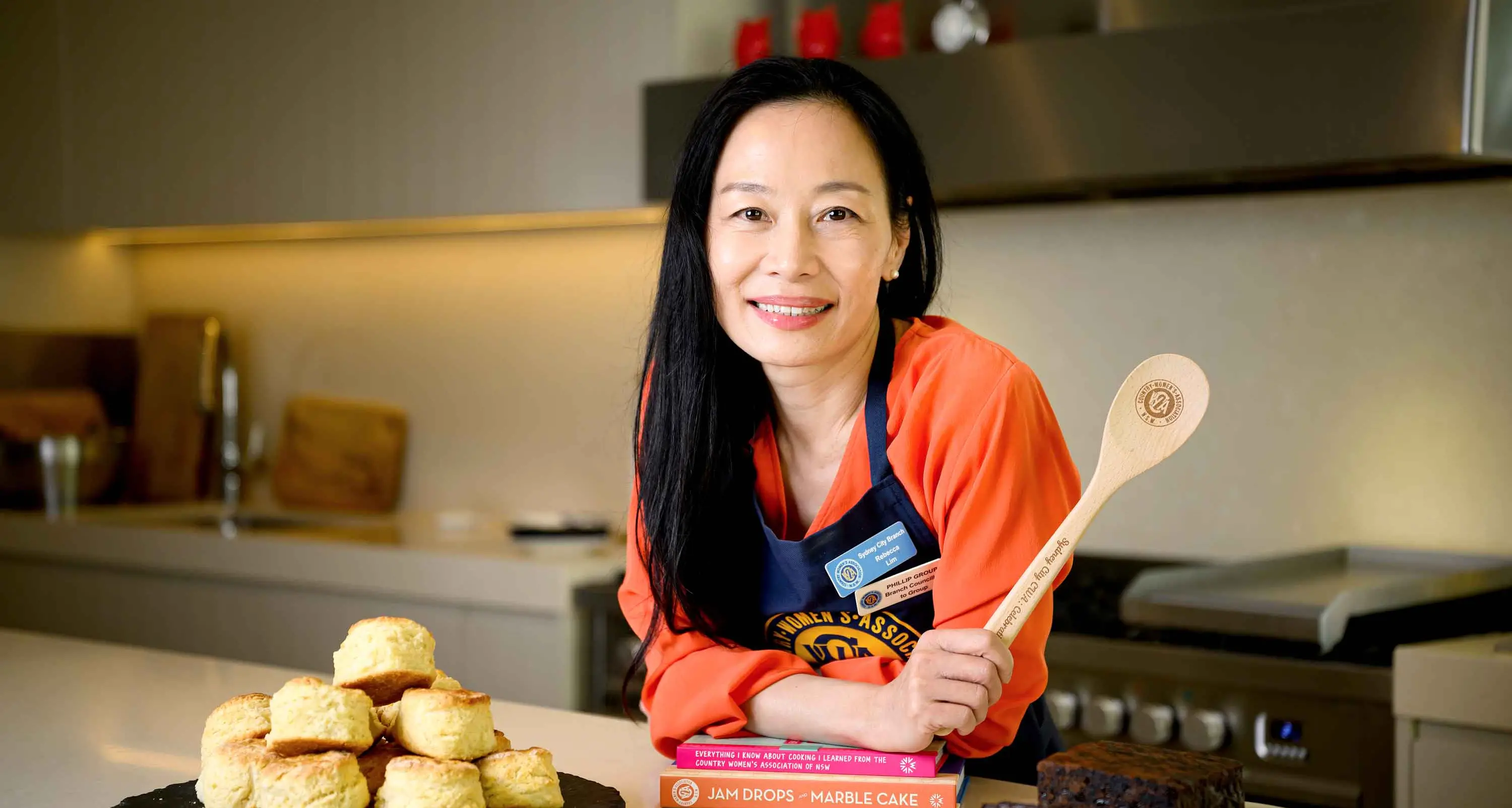 Scones and sympathy: country ways connecting the city