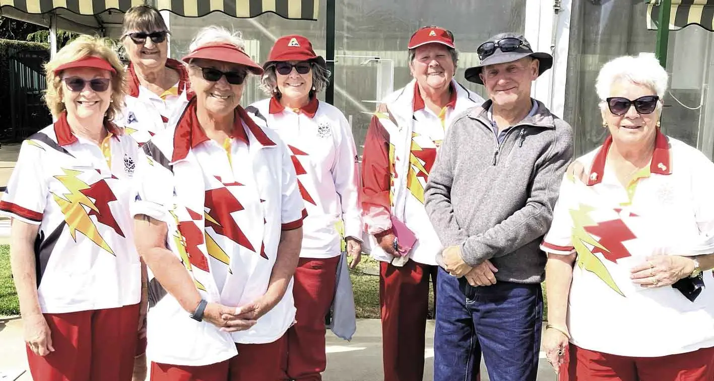 Country Club bowlers celebrate friendship and Manildra milestone