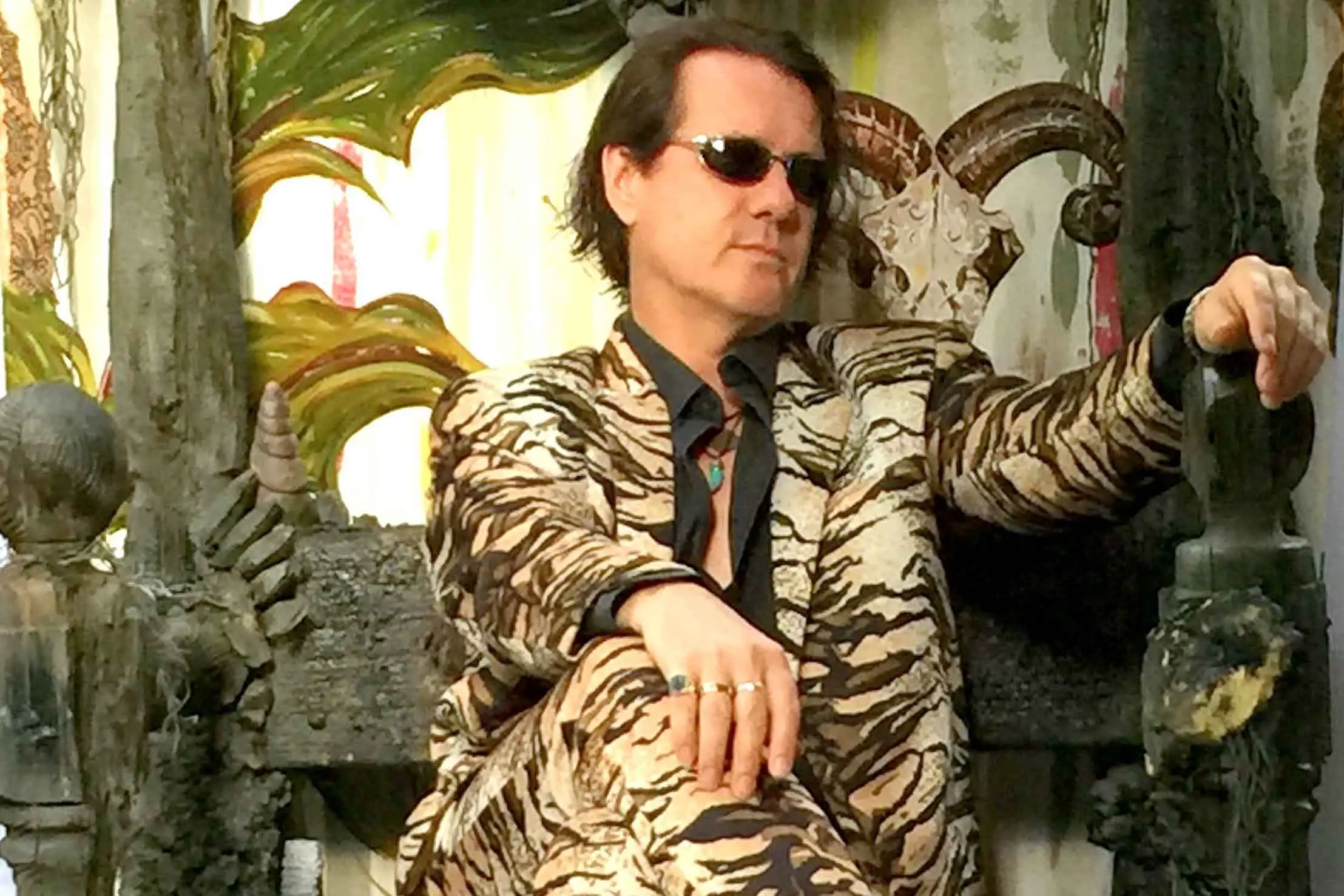 Classic guitar rocker DR TAOS launches new single at the Victoria Hotel on Saturday